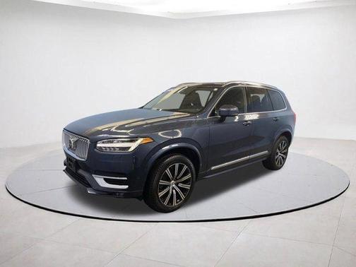2024 Volvo XC90 B5 Plus Bright Theme