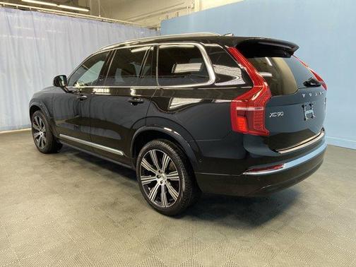2024 Volvo XC90 B6 Ultimate Bright Theme 7-Seater