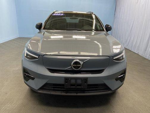 2023 Volvo XC40 Recharge Pure Electric Twin Ultimate