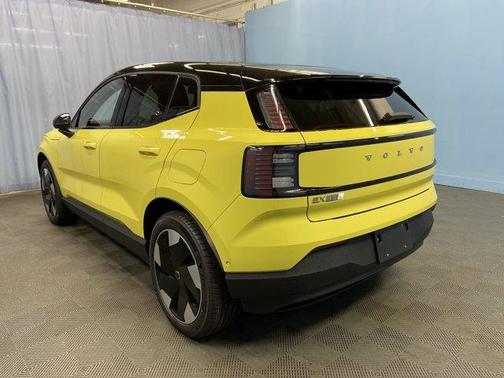 2025 Volvo EX30 Twin Motor Ultra