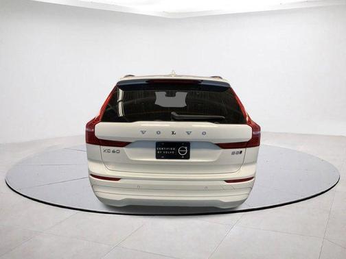2023 Volvo XC60 B5 Core