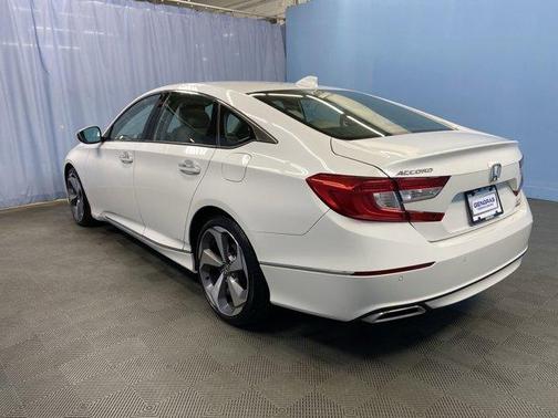 2020 Honda Accord Touring 2.0T