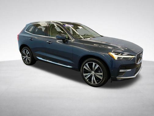 Denim Blue Metallic 2023 Volvo XC60 B5 Plus Bright Theme