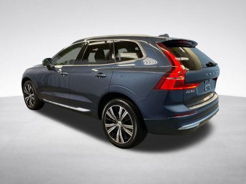 Denim Blue Metallic 2023 Volvo XC60 B5 Plus Bright Theme