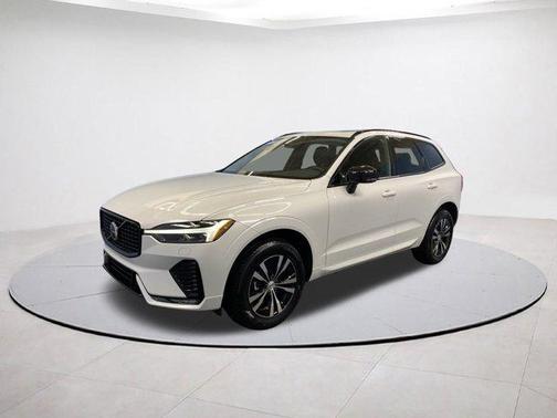 2025 Volvo XC60 B5 Core