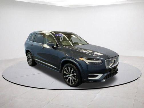 2023 Volvo XC90 B6 Plus 7-Seater