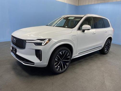 2026 Volvo XC90 ULTRA