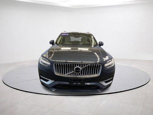 2024 Volvo XC90 B6 Ultimate Bright Theme 7-Seater