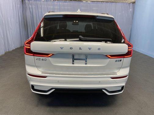 2026 Volvo XC60 ULTRA
