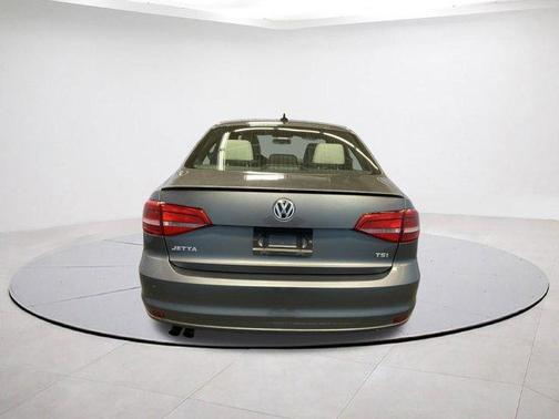2015 Volkswagen Jetta 