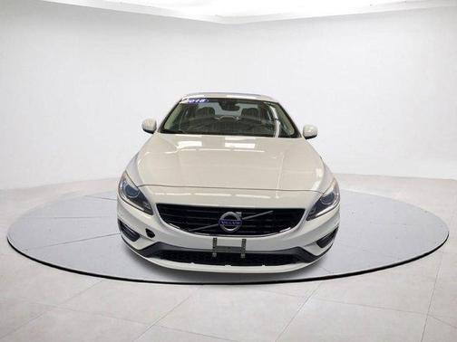 2018 Volvo S60 T5 Dynamic
