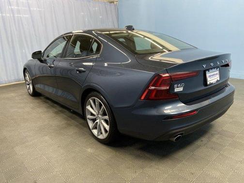 2019 Volvo S60 T6 Momentum