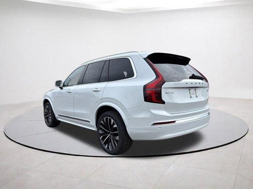 2026 Volvo XC90 B6 Plus 6-Seater