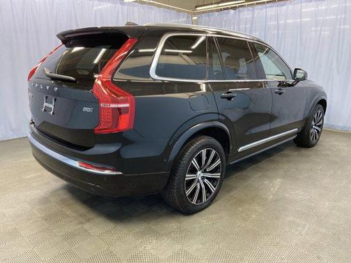 2024 Volvo XC90 B5 Plus Bright Theme