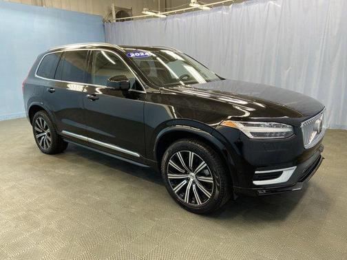2024 Volvo XC90 B5 Plus Bright Theme
