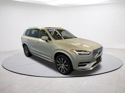 2024 Volvo XC90 B5 Core Bright Theme