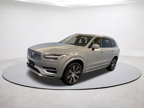 2024 Volvo XC90 Recharge Plug-In Hybrid T8 Plus 6-Seater