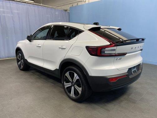 2023 Volvo C40 Recharge Pure Electric Twin Plus