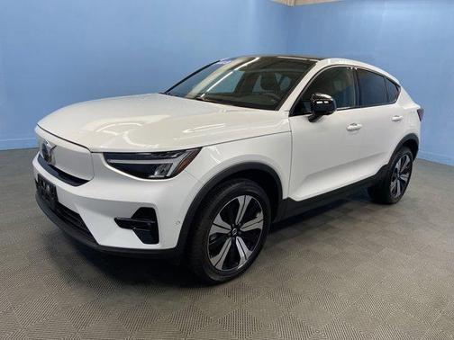 2023 Volvo C40 Recharge Pure Electric Twin Plus