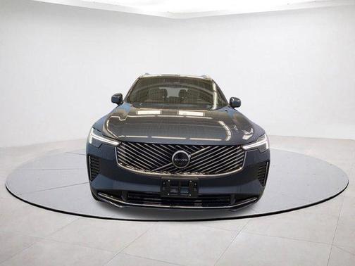 2026 Volvo XC90 B5 Plus 7-Seater