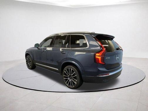 2026 Volvo XC90 B5 Plus 7-Seater