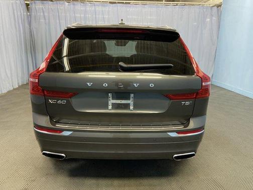 2021 Volvo XC60 T5 Inscription