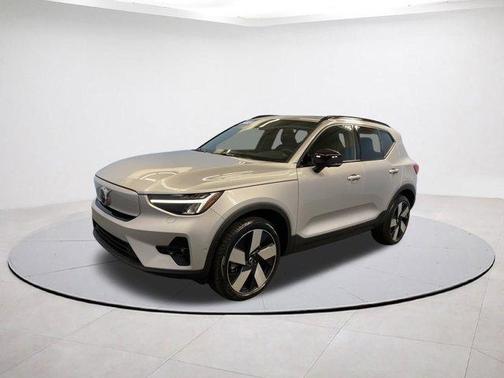 2023 Volvo XC40 Recharge Pure Electric Twin Plus