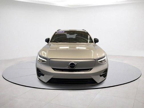 2023 Volvo XC40 Recharge Pure Electric Twin Plus
