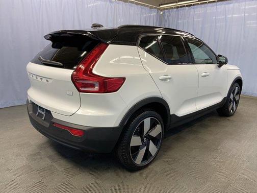 2023 Volvo XC40 Recharge Pure Electric Twin Ultimate