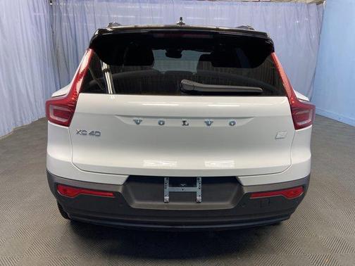 2023 Volvo XC40 Recharge Pure Electric Twin Ultimate