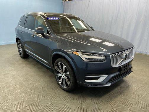 2022 Volvo XC90 T6 Inscription 7 Passenger
