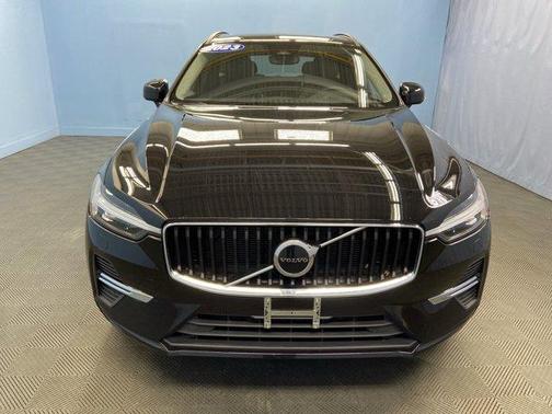 2023 Volvo XC60 B5 Core