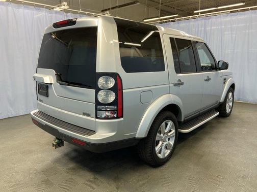 2016 Land Rover LR4 Base