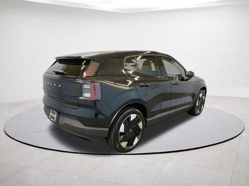 2025 Volvo EX30 Twin Motor Ultra