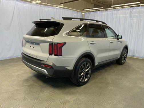 2022 Kia Sorento X-Line EX