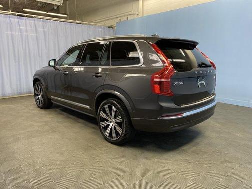 2024 Volvo XC90 Recharge Plug-In Hybrid T8 Plus Bright Theme 7-Seater