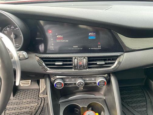 2018 Alfa Romeo Giulia Ti Sport