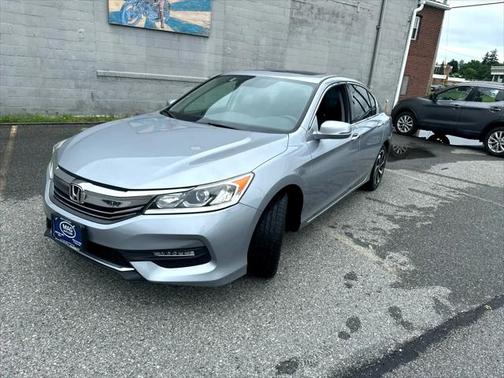 2017 Honda Accord EX-L w/Navigation & Honda Sensing