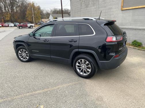 2019 Jeep Cherokee Latitude Plus