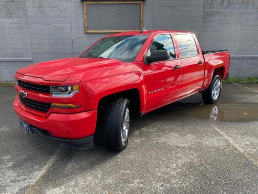 2018 Chevrolet Silverado 1500 Custom