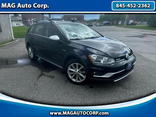 2017 Volkswagen Golf Alltrack TSI S