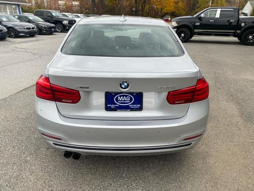 2018 BMW 330 xDrive