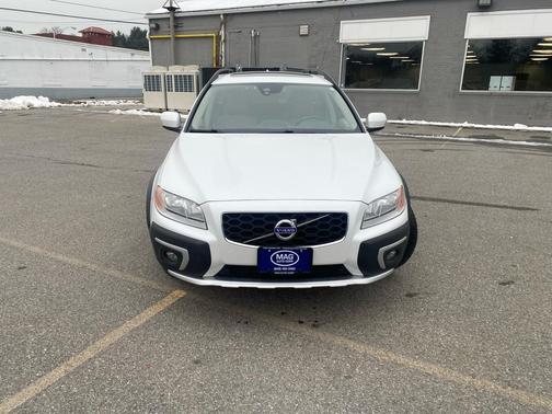 2016 Volvo XC70 T5 Premier