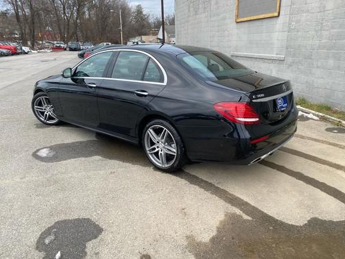 2017 Mercedes-Benz E-Class E300 Luxury 4MATIC Sedan