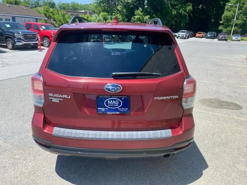 Venetian Red Pearl 2018 Subaru Forester 2.5i Limited
