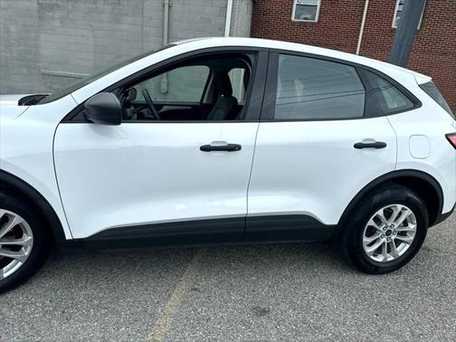 2022 Ford Escape S