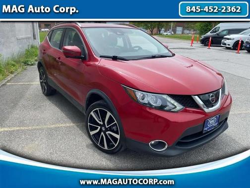 Red 2017 Nissan Rogue Sport S
