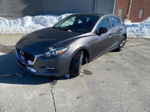 2018 Mazda Mazda3 Grand Touring