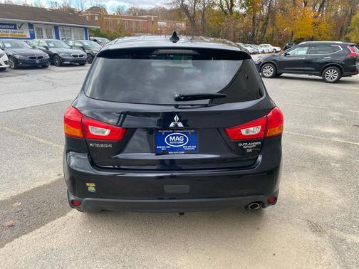 2017 Mitsubishi Outlander Sport 2.4 SE