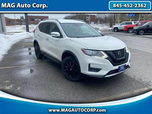 2020 Nissan Rogue SV